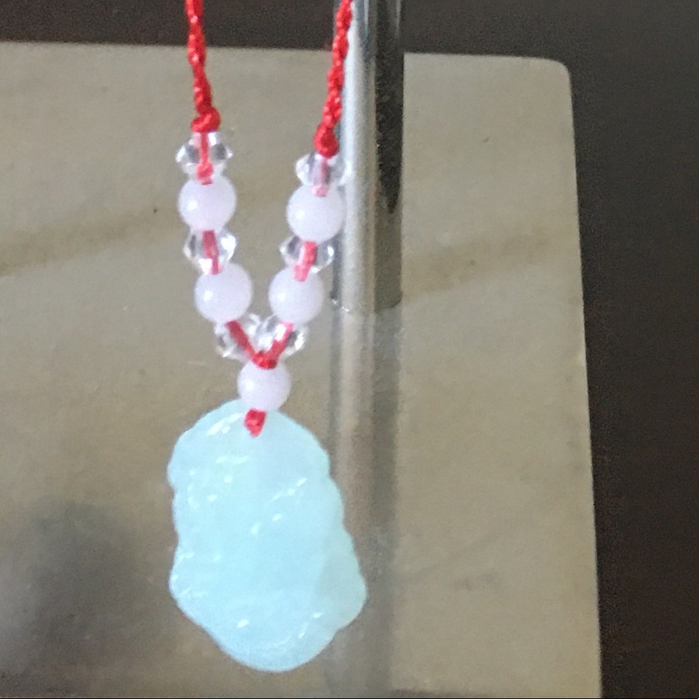 ADJUSTABLE JADE NECKLACE
